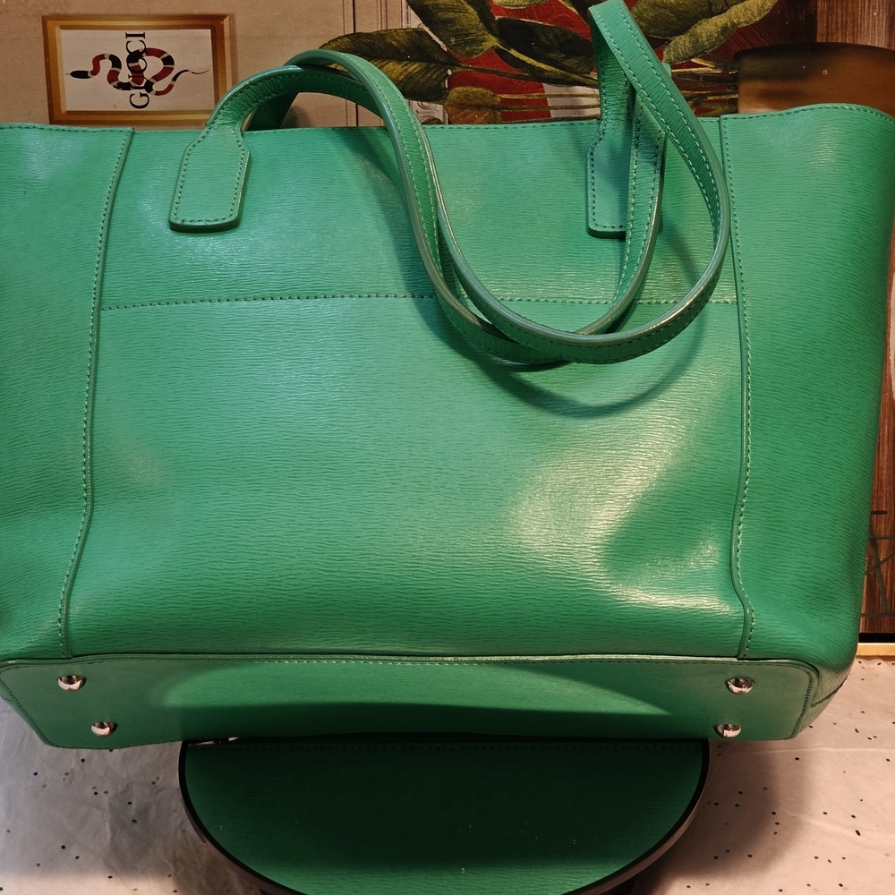 Lauren Ralph Lauren Green and Silver Tote Bag with Modern Design - Picture 7 of 13
